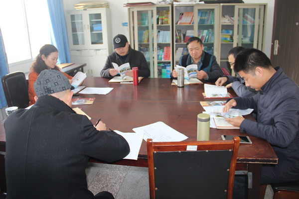 http://waigyxy.lsnu.edu.cn/_mediafile/waiyxy/UploadFiles/201712/2017121211430446.jpg